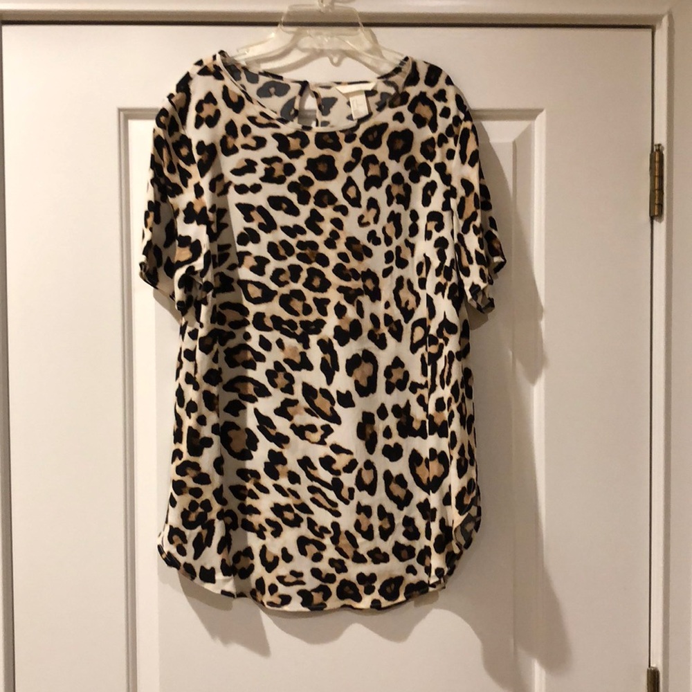 H & M Leopard print blouse